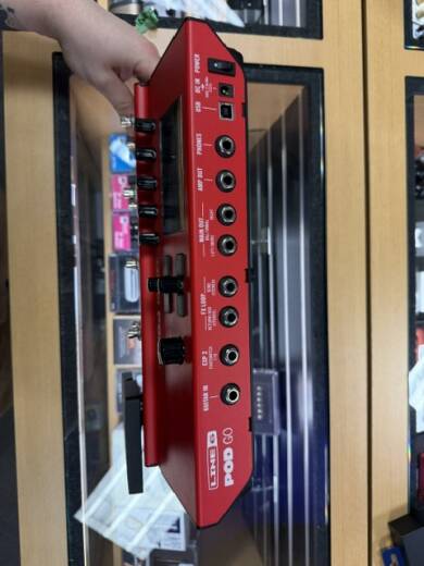 Line 6 POD Go Multi-FX Floor Processor - Limited Edition Red